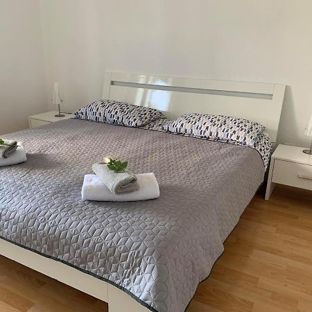 Apartmaji Amitis بورتوروز المظهر الخارجي الصورة